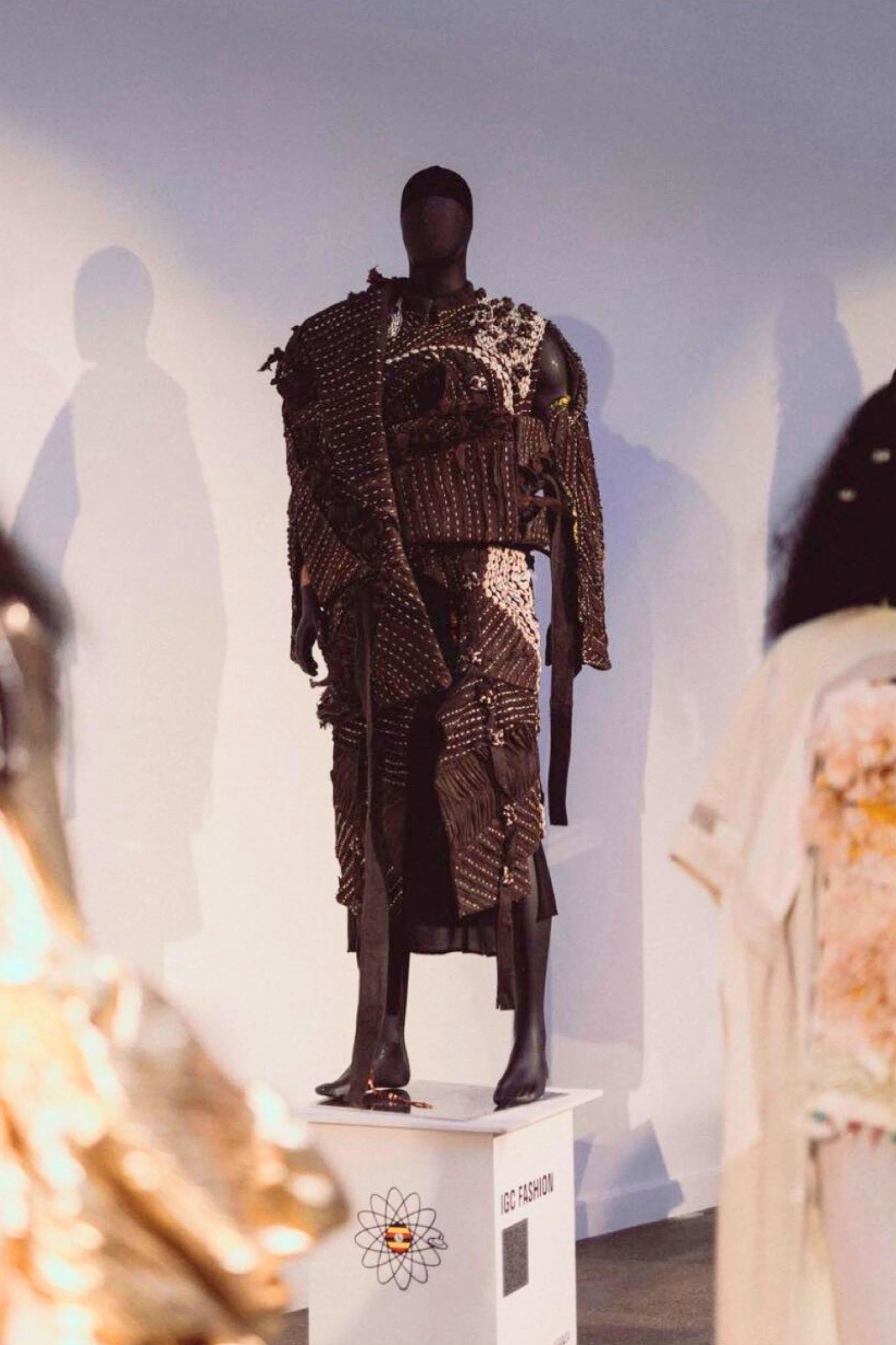 LONDON FASHION WEEK '23