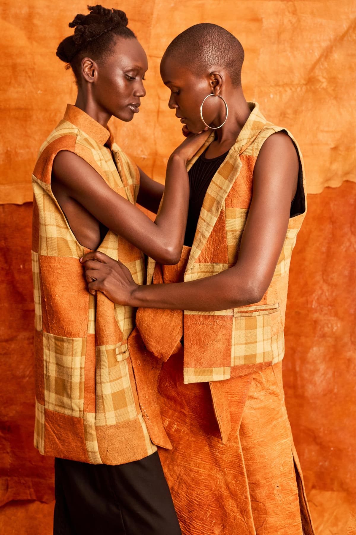 Nsaamo — look 1